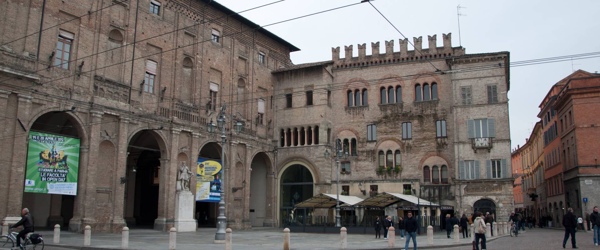 Palazzo del Comune di Parma photo by Fabio Duma
